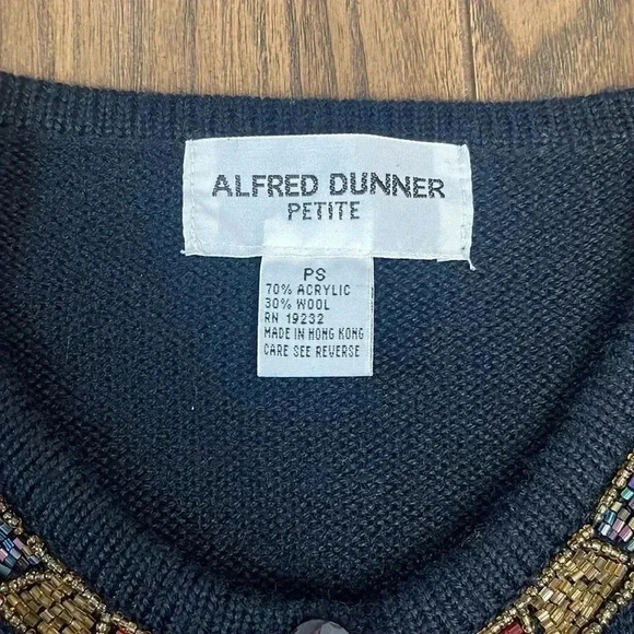 Alfred Dunner Women’s Petite Small Black Sweater - Picture 3 of 9